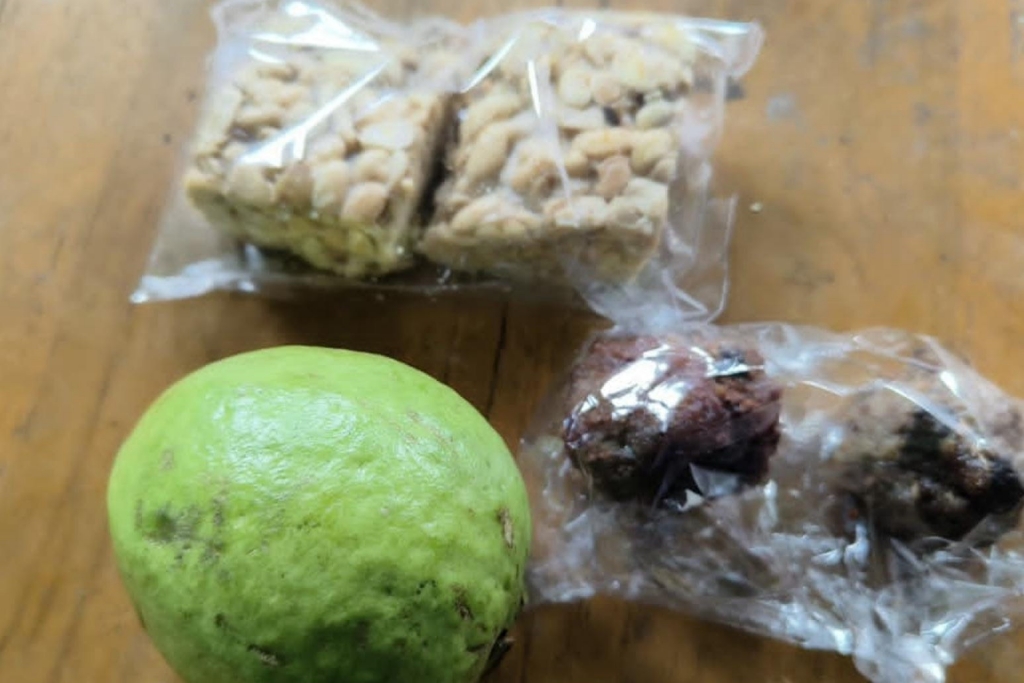 Menu MBG Ramadan di Pasuruan Dikritik Wali Murid, Nilai Tidak Ada Gizi Sama Sekali