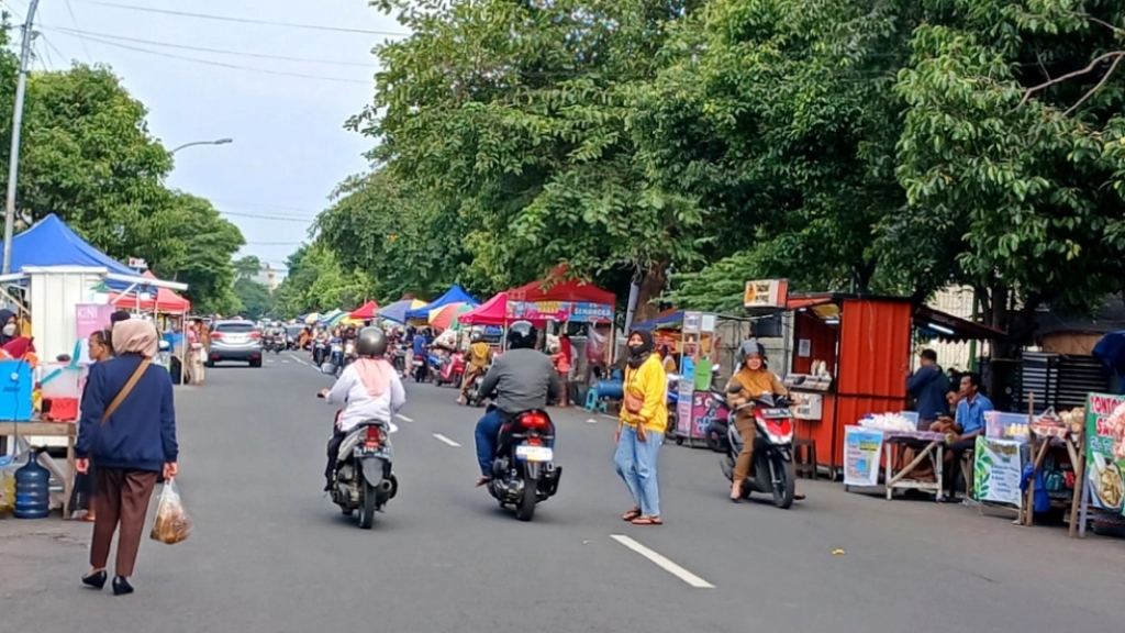 Delapan Pasar Takjil Manjakan Warga Kota Pasuruan Selama Ramadan