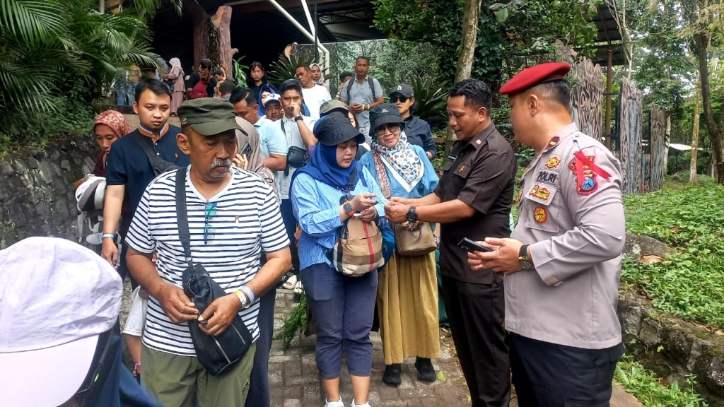 Wisata Prigen Pasuruan Masih Landai H + 2 Lebaran 