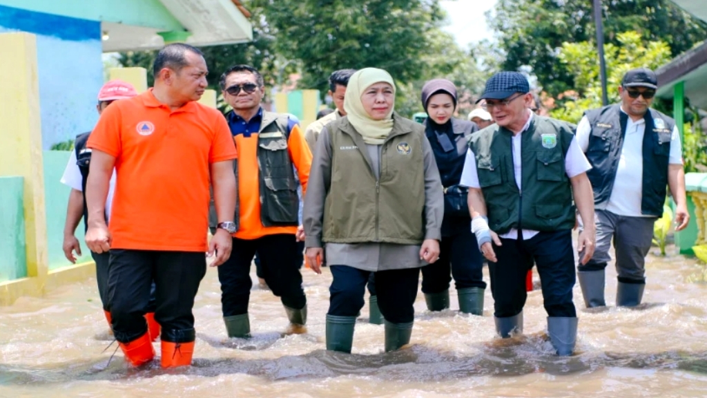 Pemprov Jatim akan Bantu Benih Padi Petani Pasuruan yang Gagal Panen Akibat Banjir 