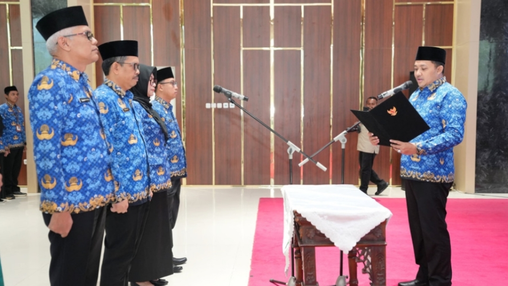 Bupati Pasuruan Lantik Empat Pejabat Tinggi Pratama