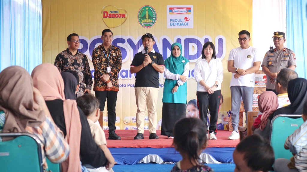 Pemkot Pasuruan-Indomaret Salurkan Bantuan untuk 250 Balita 