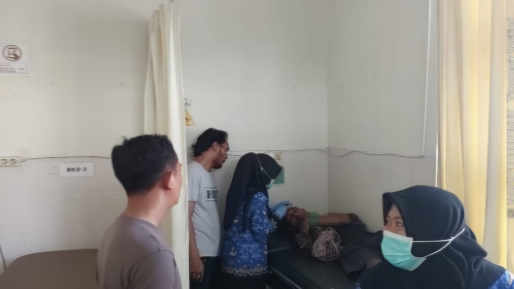Pemuda Gangguan Jiwa Diamuk Warga karena Kepergok Curi Burung di Pasuruan