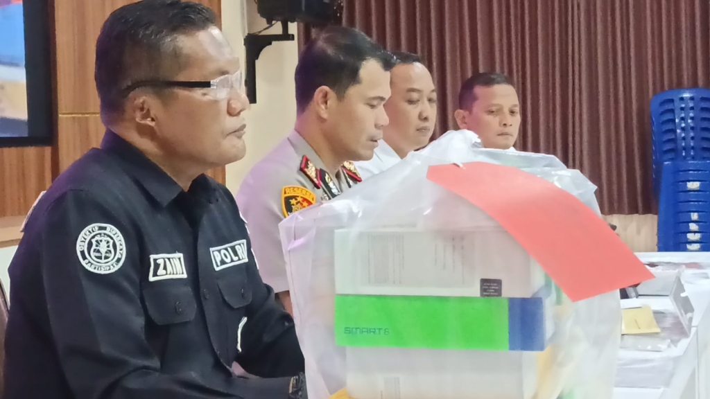 Ketagihan Judol, Sekelompok Pria Berkomplot Curi Motor dan 60 Handphone