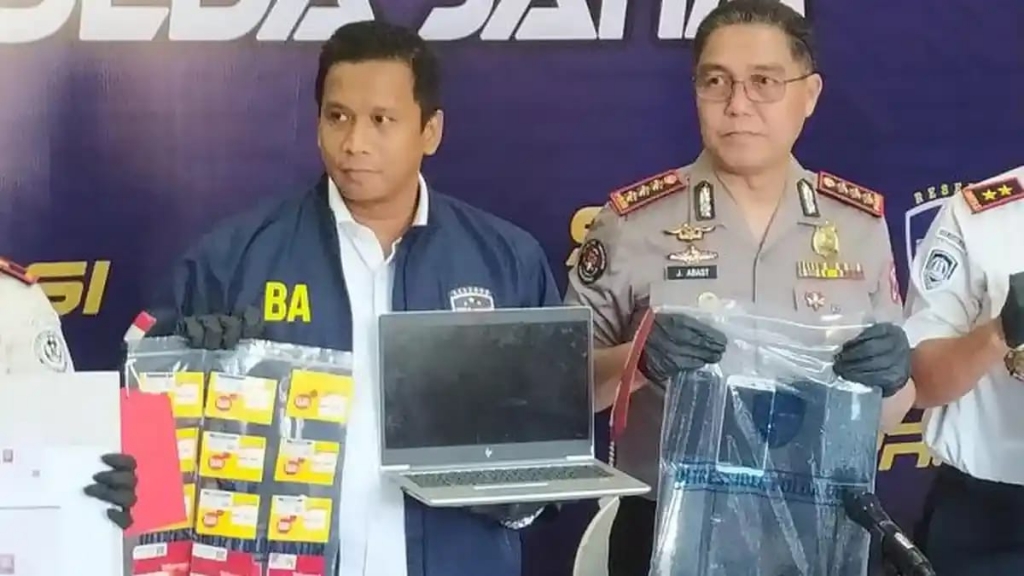 Polda Jatim Bongkar Sindikat Love Scamming dengan Korban Capai 53 Perempuan