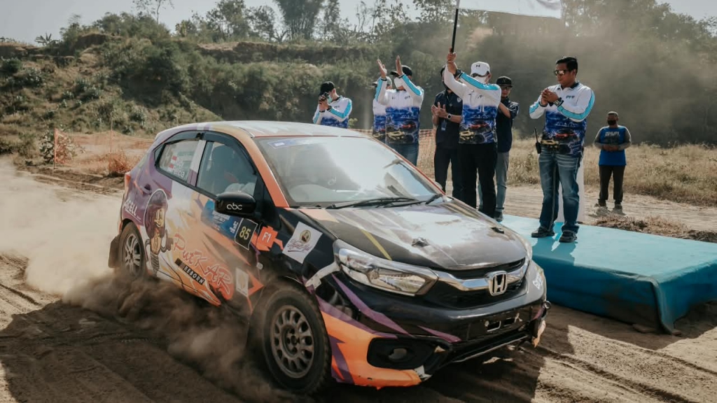 100 Pembalap Ikuti Kejurnas Bhayangkara Sprint Rally 2026 di Pasuruan