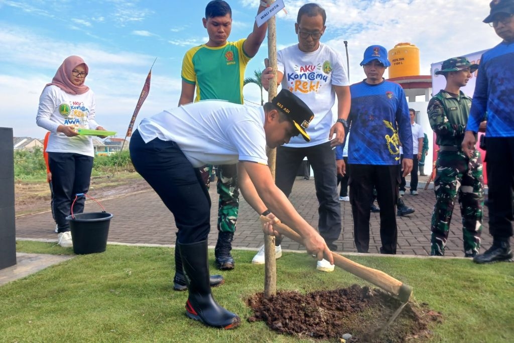 Peringati Hari Jadi ke-340, Pemkot Pasuruan Gelar Penanaman Pohon