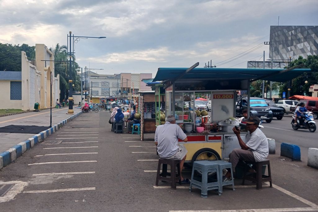 Penjual Mamin di Kota Pasuruan Diminta Hormati Bulan Ramadan
