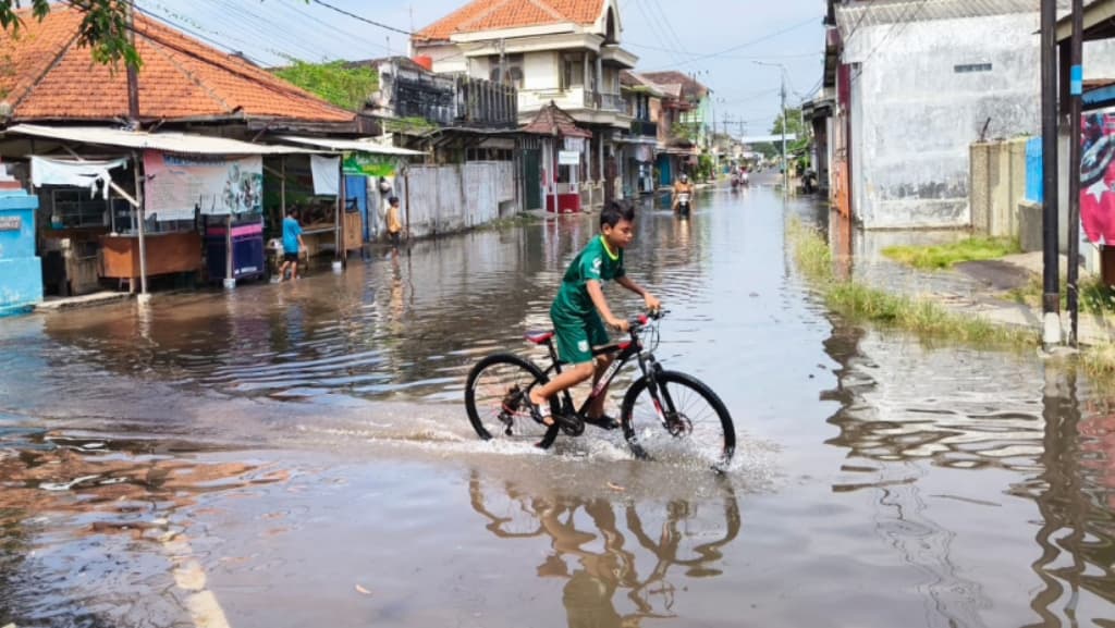 Banjir Rob Intai Surabaya hingga Probolinggo 11-17 Juli 2026 Dipicu Bulan Perigee