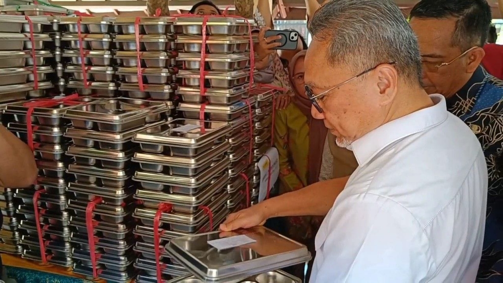 Menko Zulhas: Dapur MBG Tak Sesuai Standar Langsung Kita Tutup