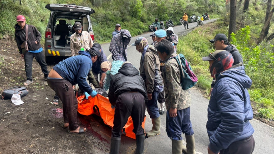 Wisatawan asal Korsel Tewas Kecelakaan Motor di Bromo