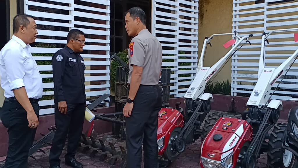 Pegawai DKP3 Kota Probolinggo Curi Dua Traktor Bantuan Pusat