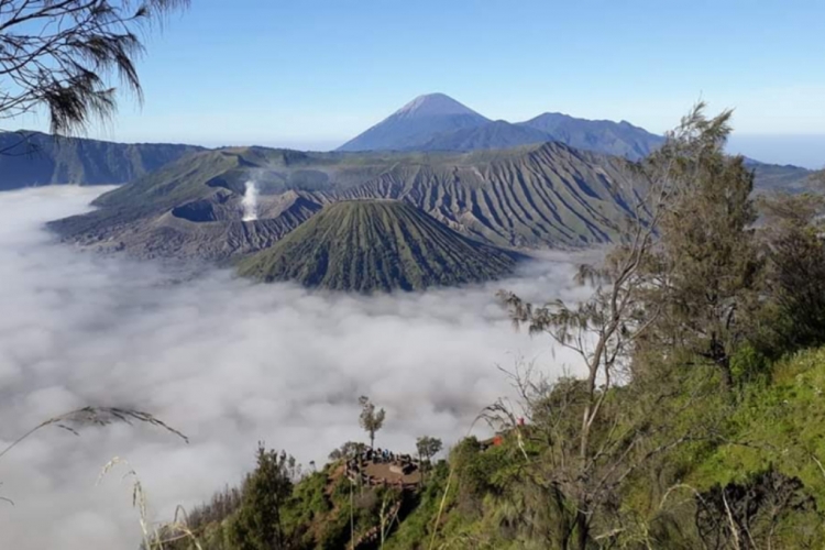 Bromo Dinobatkan Sebagai Taman Nasional Terindah Ketiga di Dunia