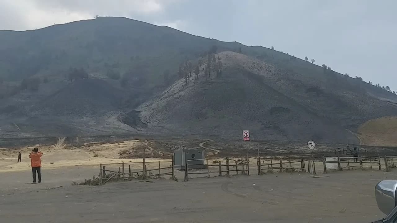 Potensi Erosi Meningkat Pascakebakaran Bromo