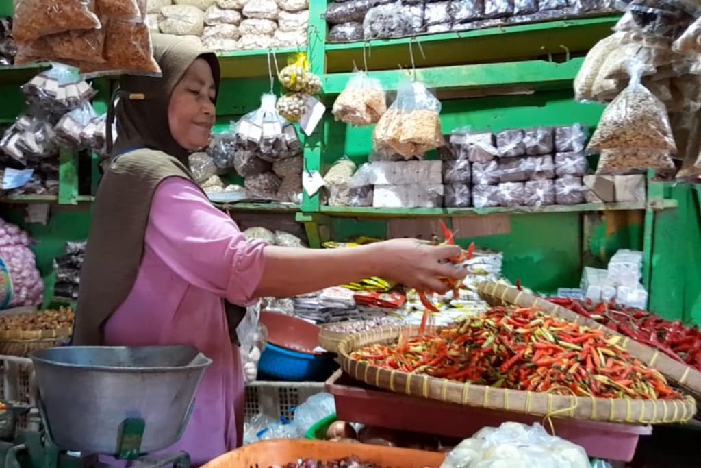 Harga Sembako di Jatim Pekan Terakhir Ramadan