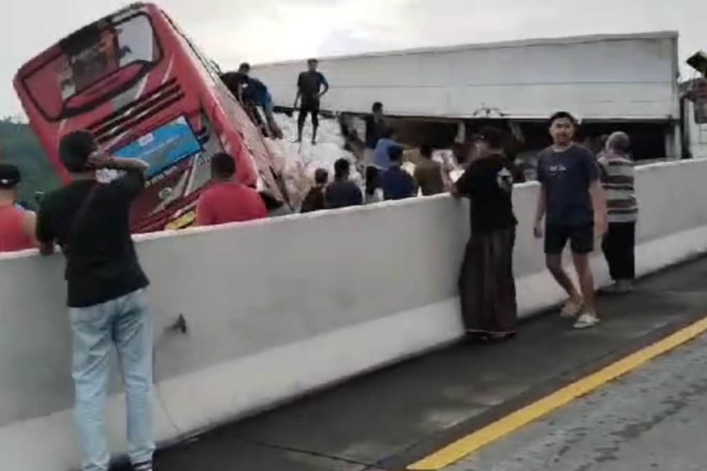 Sopir Truk Kecelakaan Maut di Tol Pandaan-Malang Ditetapkan Tersangka